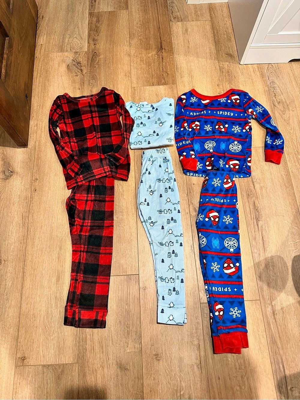 Cat & Jack Kids Pajama Set Bundle in Blue & Red Like New